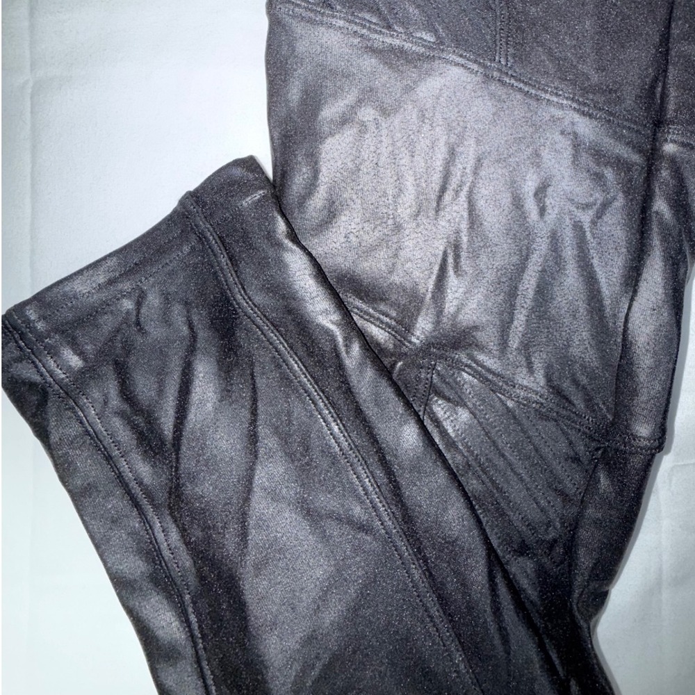 SPANX Faux Leather Moto Leggings Womens L Black High Rise 20136R‎ Ribbed - Picture 3 of 8